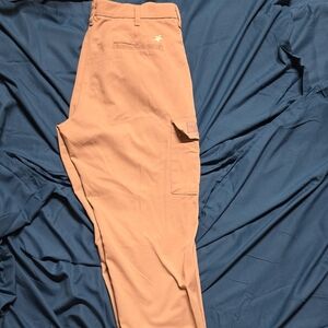 Men's Tan Cargo Pants I Belive The Size Is 36x34 With Stretch Flex Waist